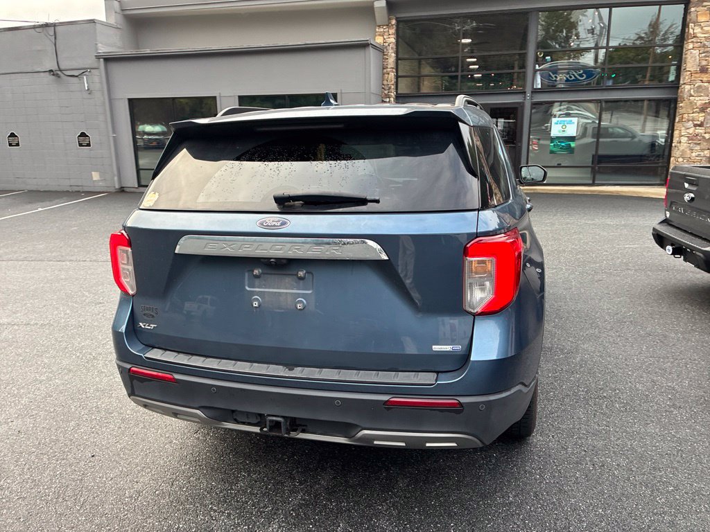 Certified 2020 Ford Explorer XLT w/ Equipment Group 202A AWD/4WD image 15