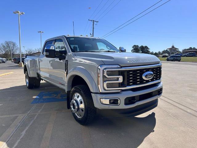 Certified 2026 Ford F450 Platinum w/ Platinum Plus Package AWD/4WD image 6