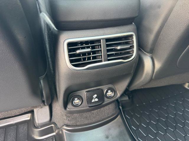 Used 2023 Hyundai Santa Fe Calligraphy AWD/4WD image 18
