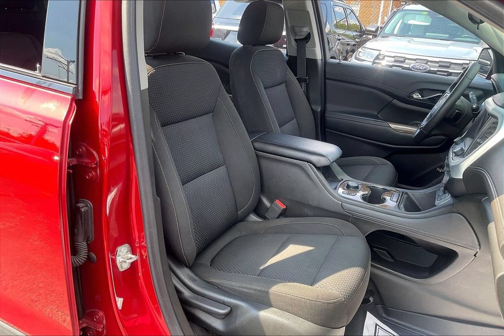 Used 2023 GMC Acadia SLE w/ Driver Convenience Package AWD/4WD image 6