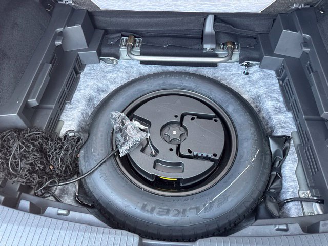 Used 2023 Nissan Rogue SV AWD/4WD image 40