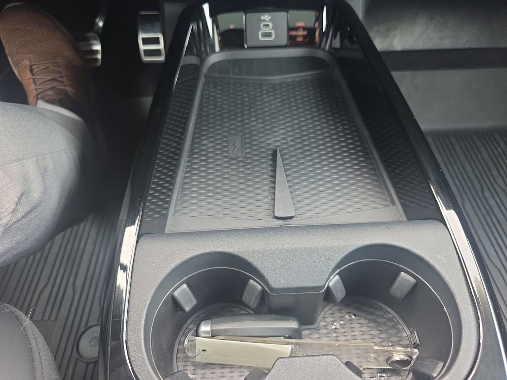 Certified 2025 Ford Mustang Mach-E Premium w/ Sport Appearance Package RWD image 30