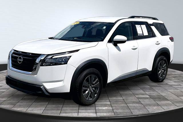 Used 2024 Nissan Pathfinder SV FWD image 12
