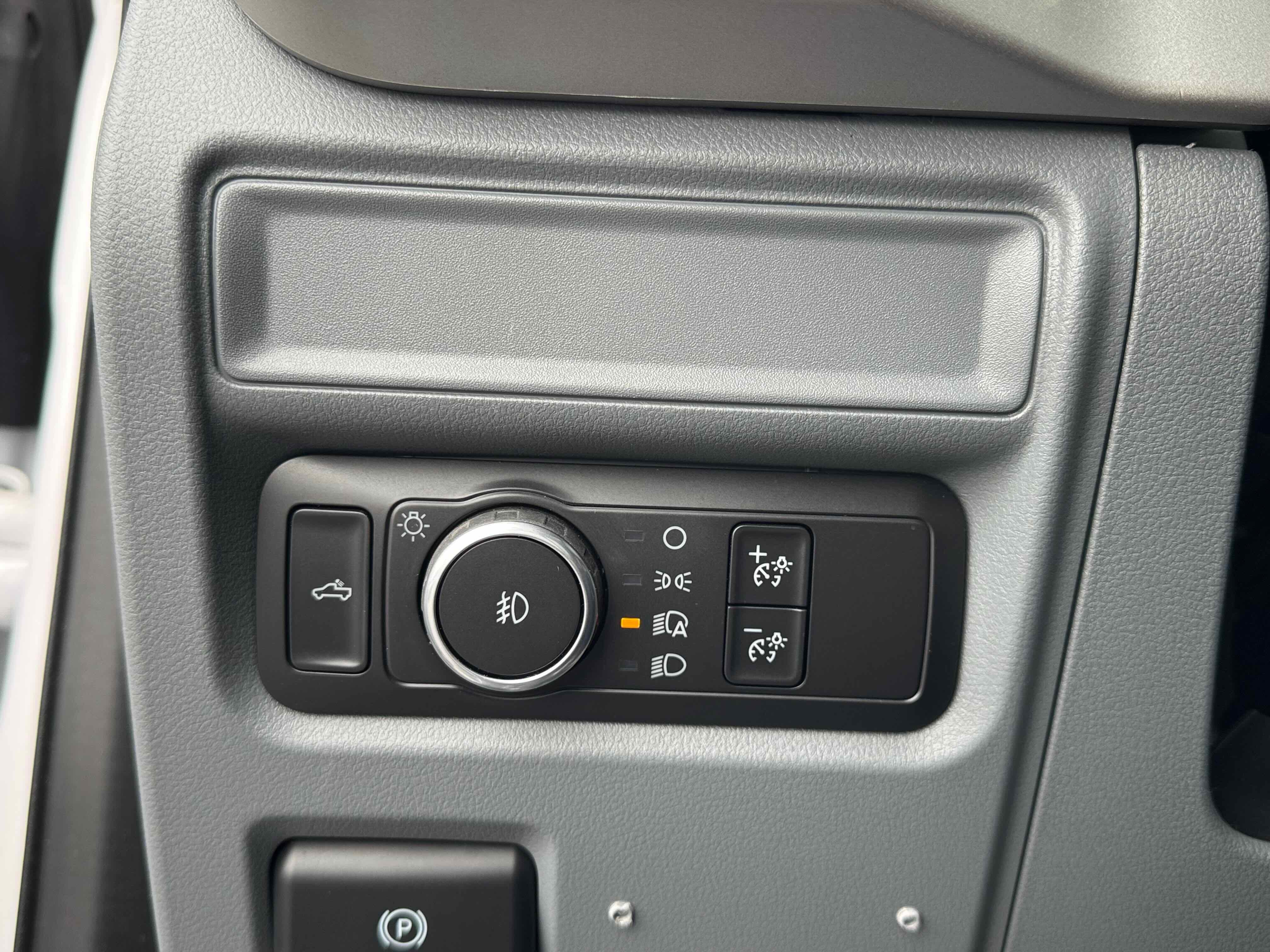 Certified 2021 Ford F150 XLT w/ Equipment Group 301A Mid image 26