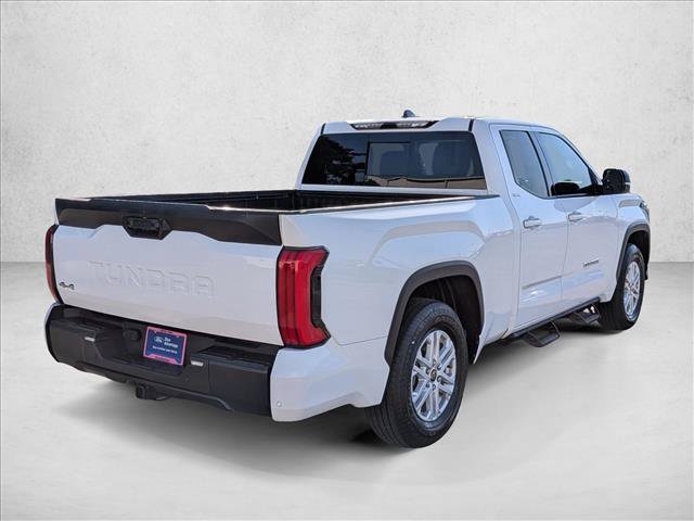 Used 2022 Toyota Tundra SR5 w/ SR5 Premium Package AWD/4WD image 5