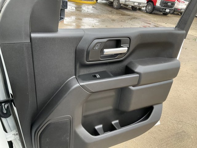Used 2025 Chevrolet Silverado 2500 Custom w/ Custom Value Package AWD/4WD image 22