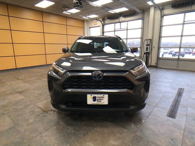 Used 2023 Toyota RAV4 XLE image 8