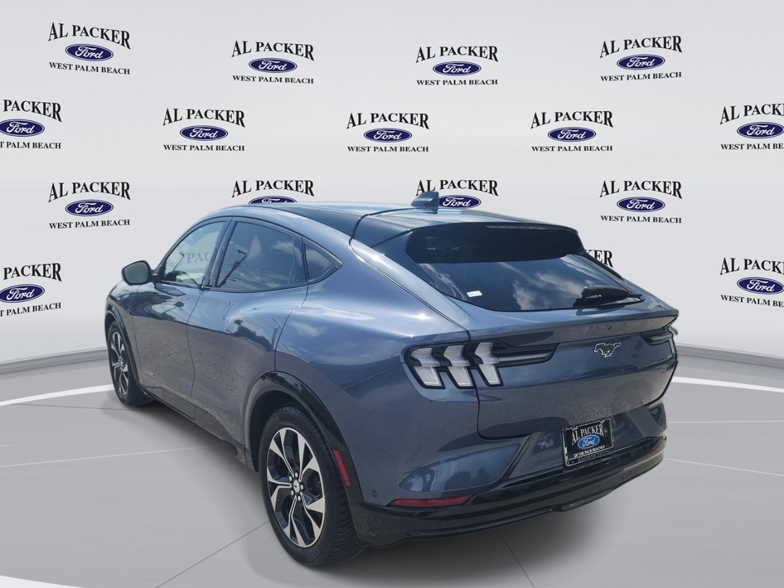 Certified 2021 Ford Mustang Mach-E Premium RWD image 3