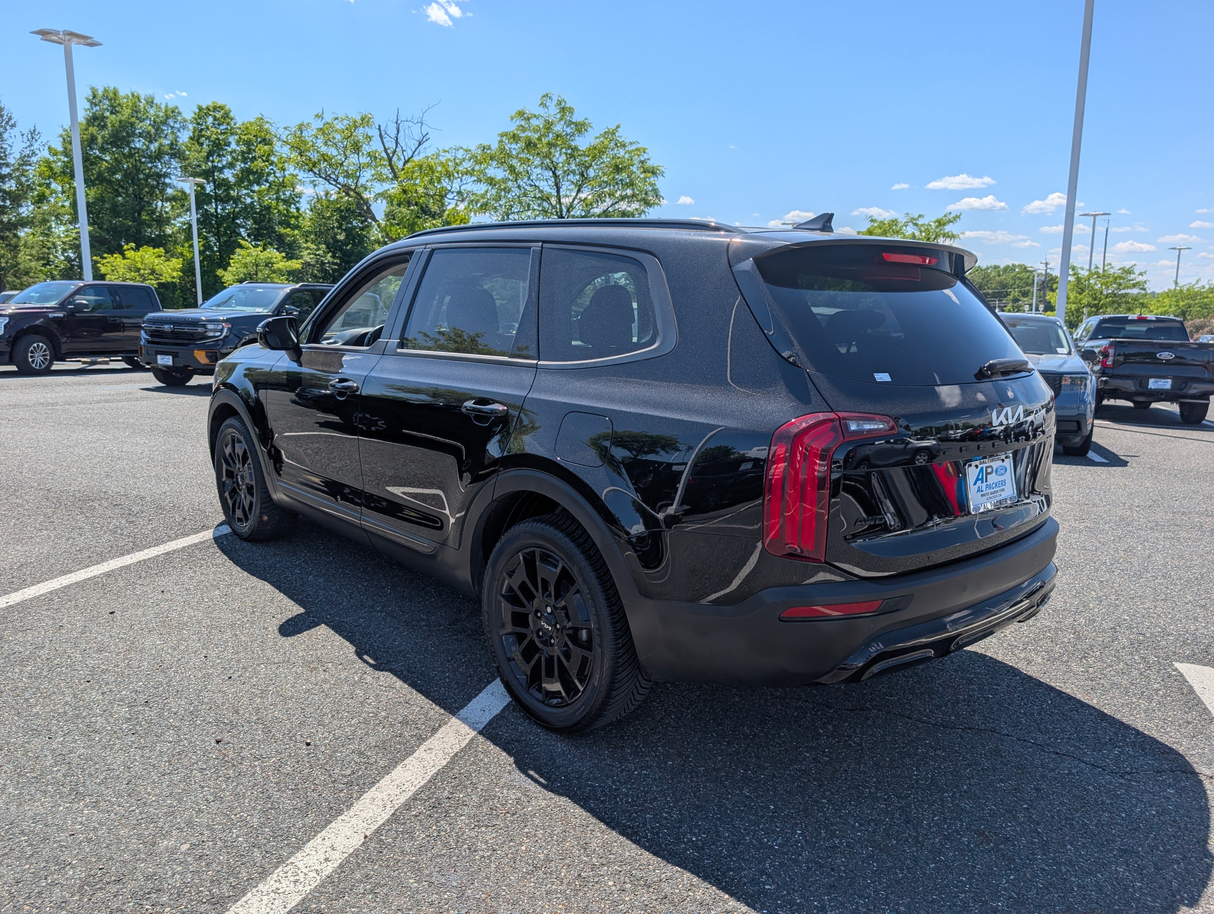 Used 2022 Kia Telluride SX w/ SX Prestige Package AWD/4WD image 5