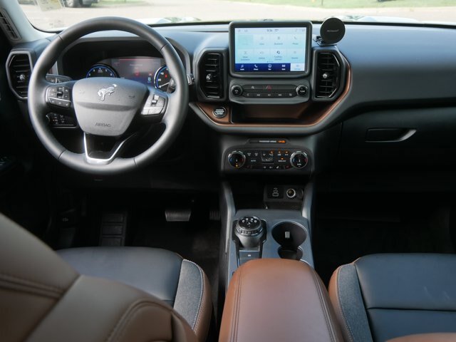 Certified 2024 Ford Bronco Sport Outer Banks w/ Tech Package AWD/4WD image 22