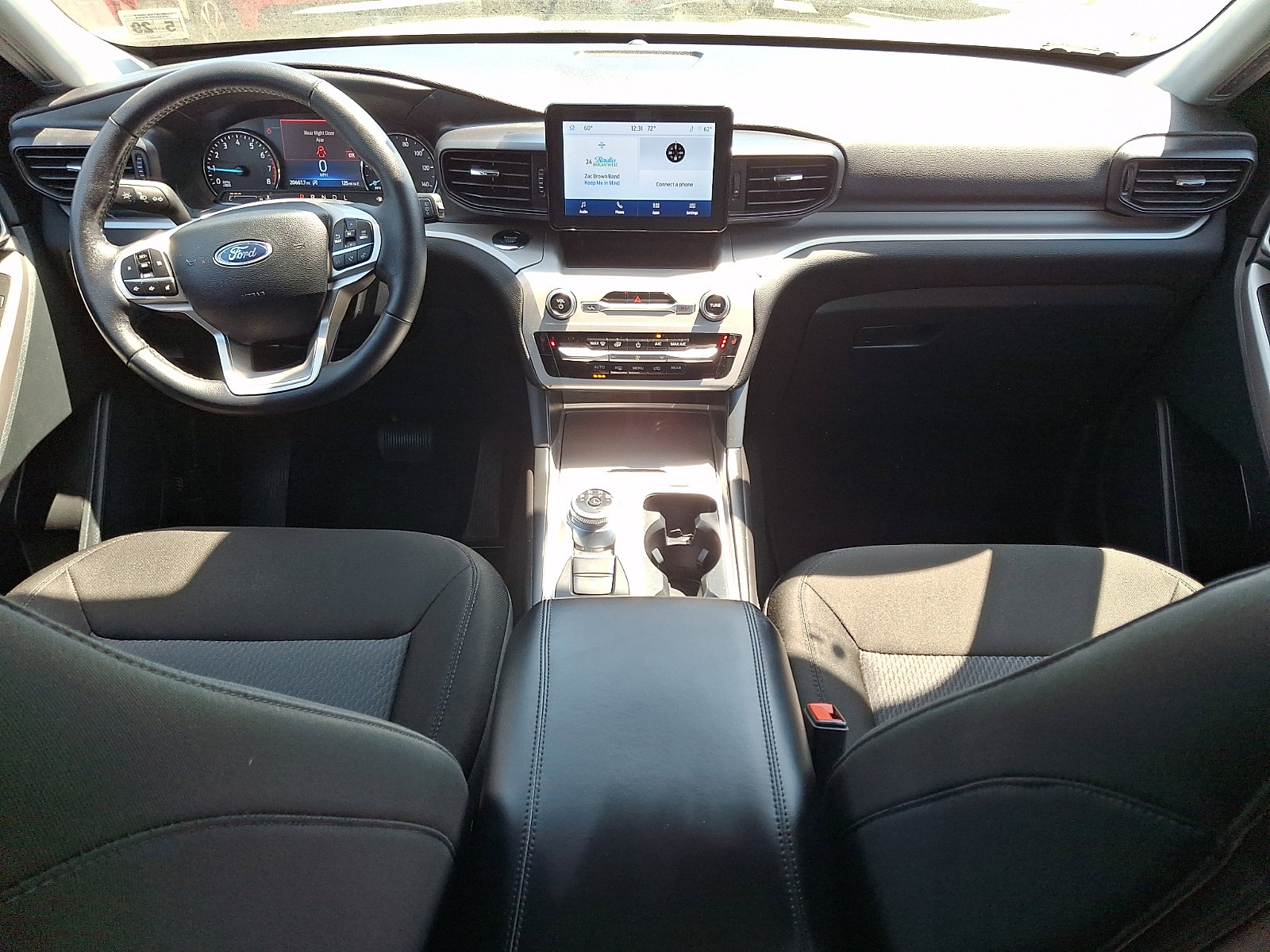 Certified 2024 Ford Explorer XLT AWD/4WD image 15