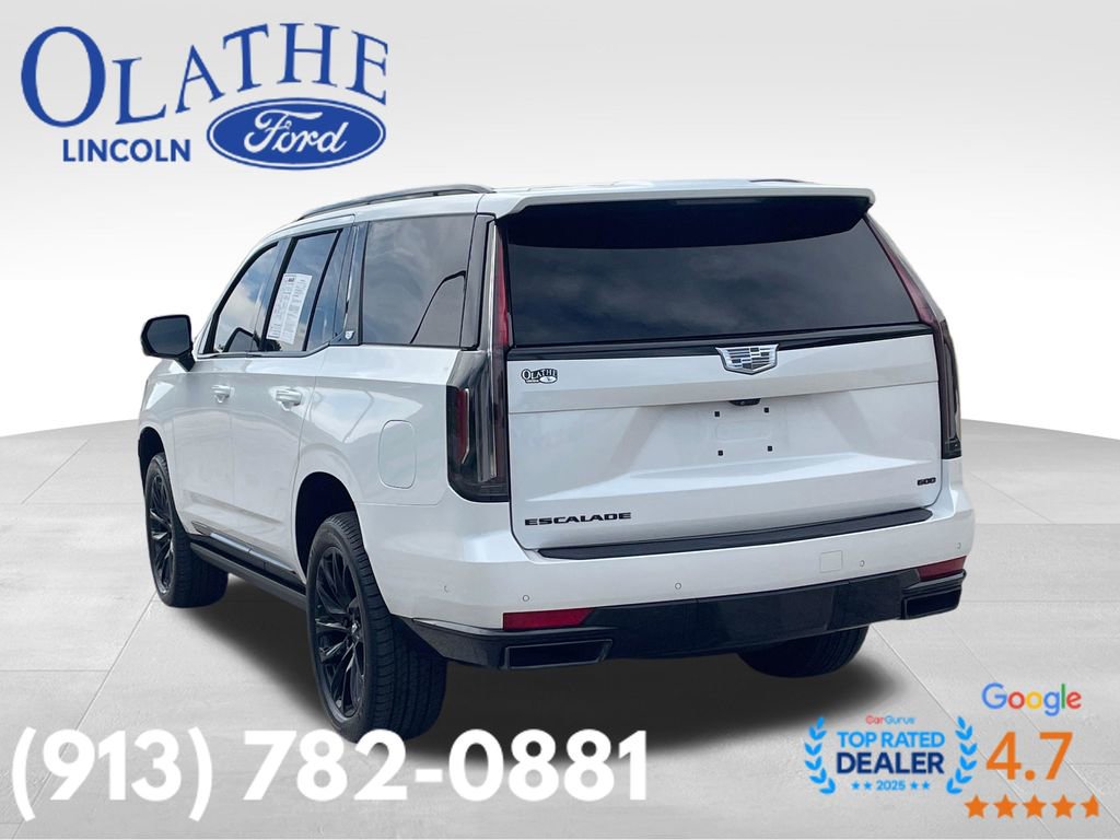 Used 2024 Cadillac Escalade Sport Platinum w/ LPO, ONYX Package AWD/4WD image 3