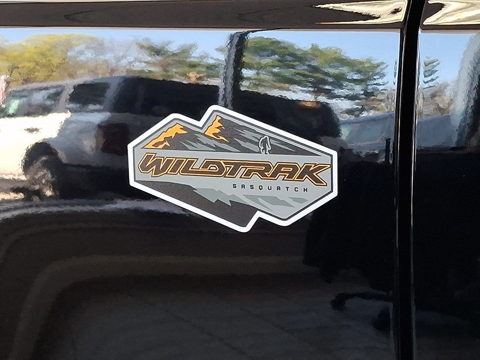Certified 2024 Ford Bronco Wildtrak AWD/4WD image 32