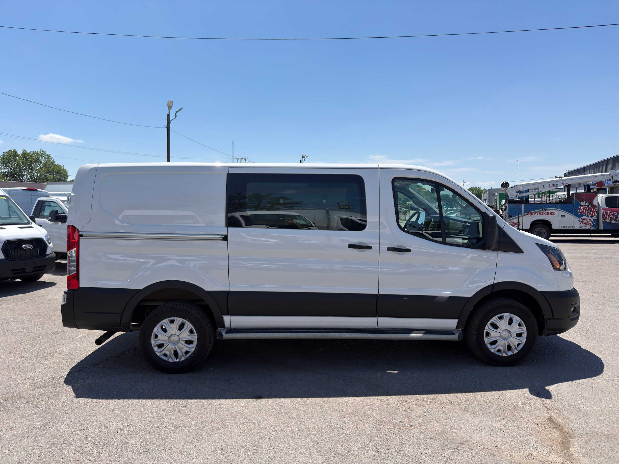Certified 2025 Ford Transit 250 Low Roof w/ Exterior Upgrade Package RWD image 4