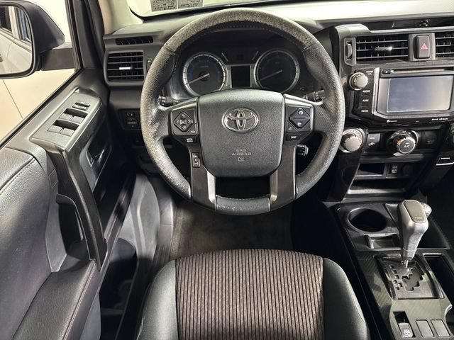Used 2017 Toyota 4Runner TRD Off-Road AWD/4WD image 22