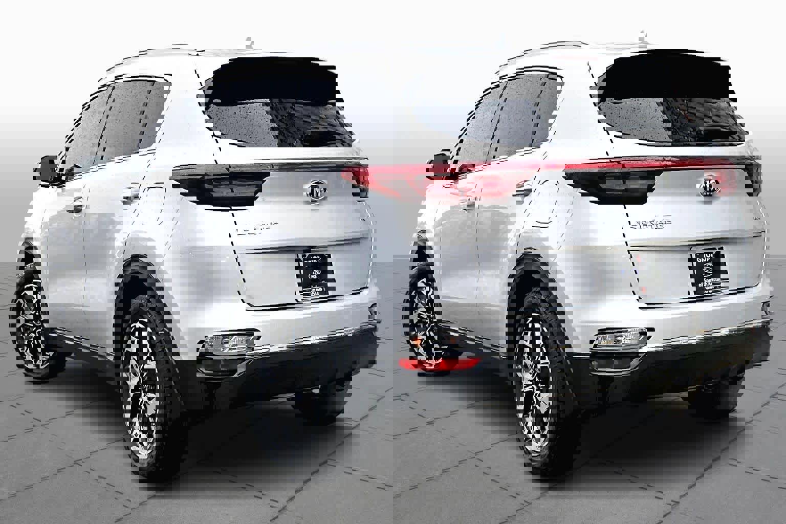 Used 2020 Kia Sportage EX image 22