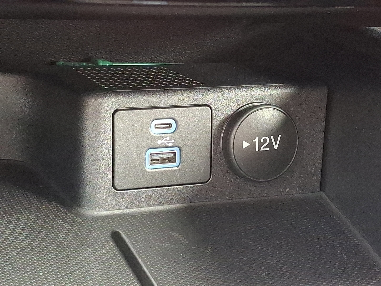 Certified 2022 Ford Escape SE w/ Convenience Package image 28