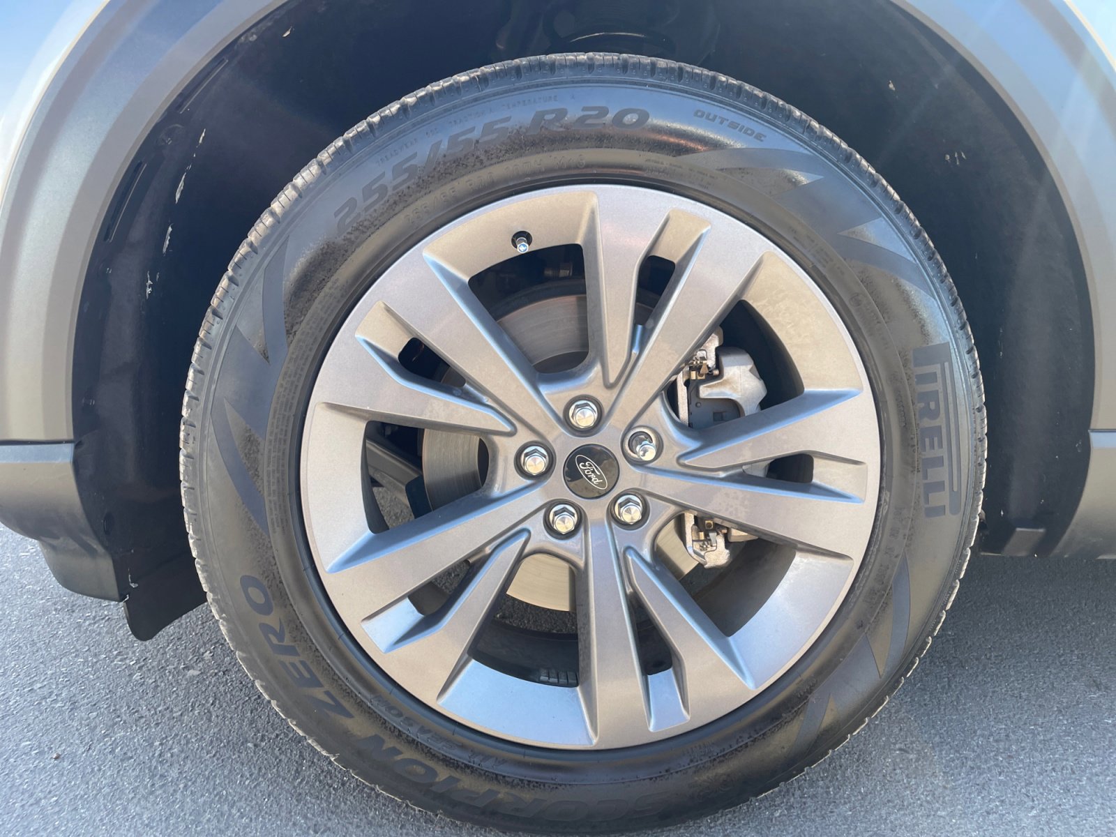 Certified 2022 Ford Explorer XLT w/ Equipment Group 202A image 11