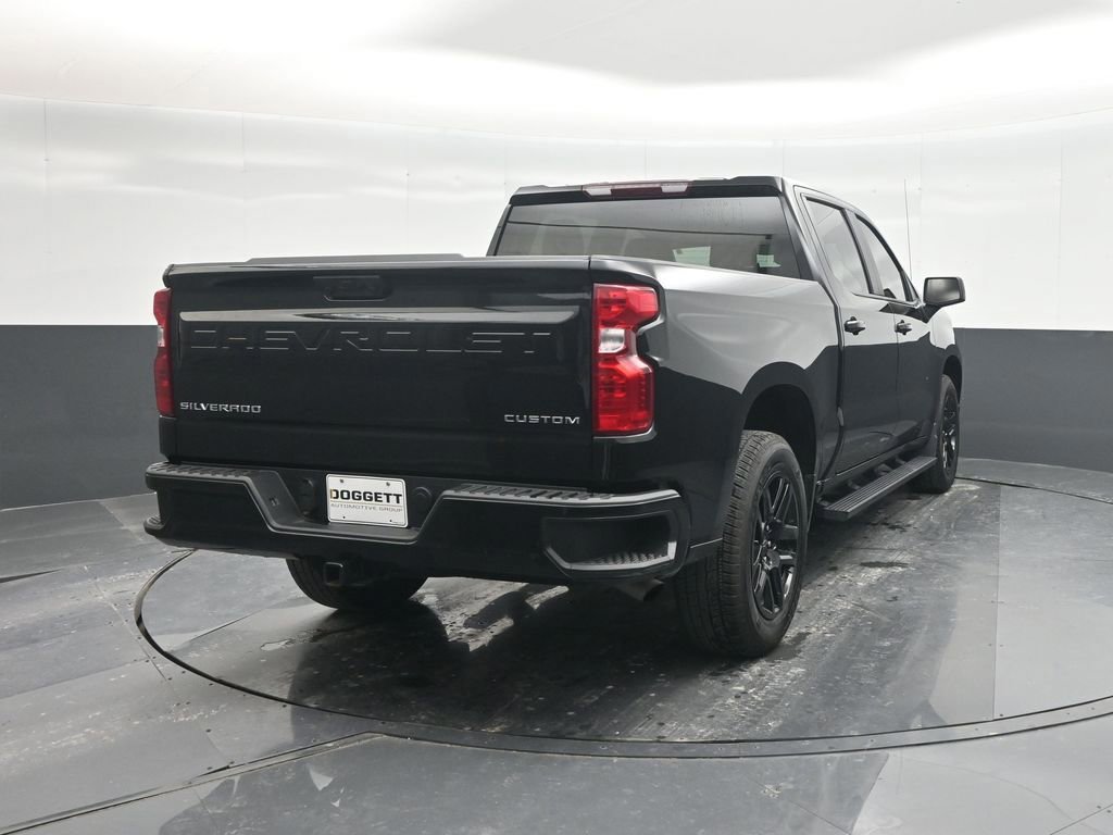 Used 2025 Chevrolet Silverado 1500 Custom image 7
