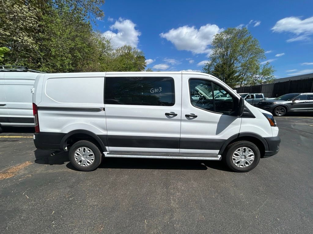 Certified 2025 Ford Transit 250 Low Roof w/ Exterior Upgrade Package RWD image 11