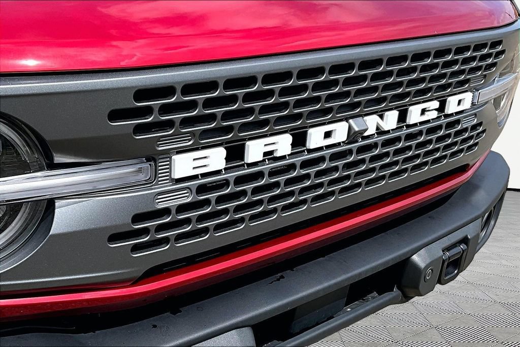 Certified 2025 Ford Bronco Badlands AWD/4WD image 28