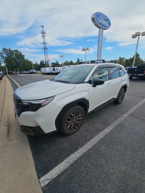 Used 2025 Subaru Forester Sport w/ Popular Package #1 AWD/4WD image 1