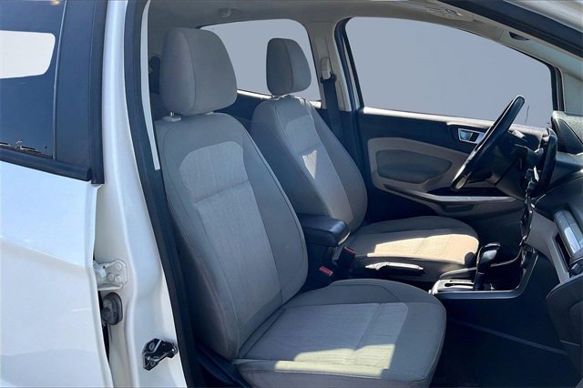Certified 2018 Ford EcoSport SE image 9