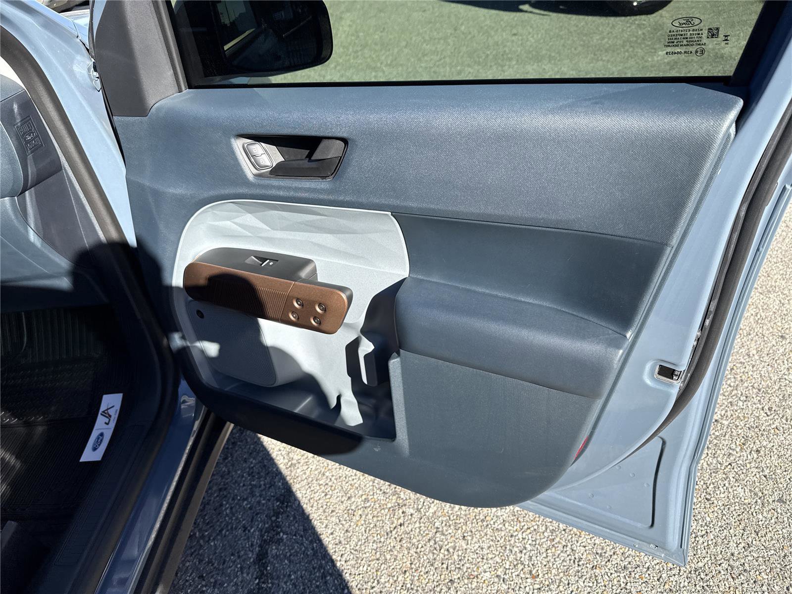 Certified 2024 Ford Maverick Lariat w/ FX4 Off-Road Package image 22