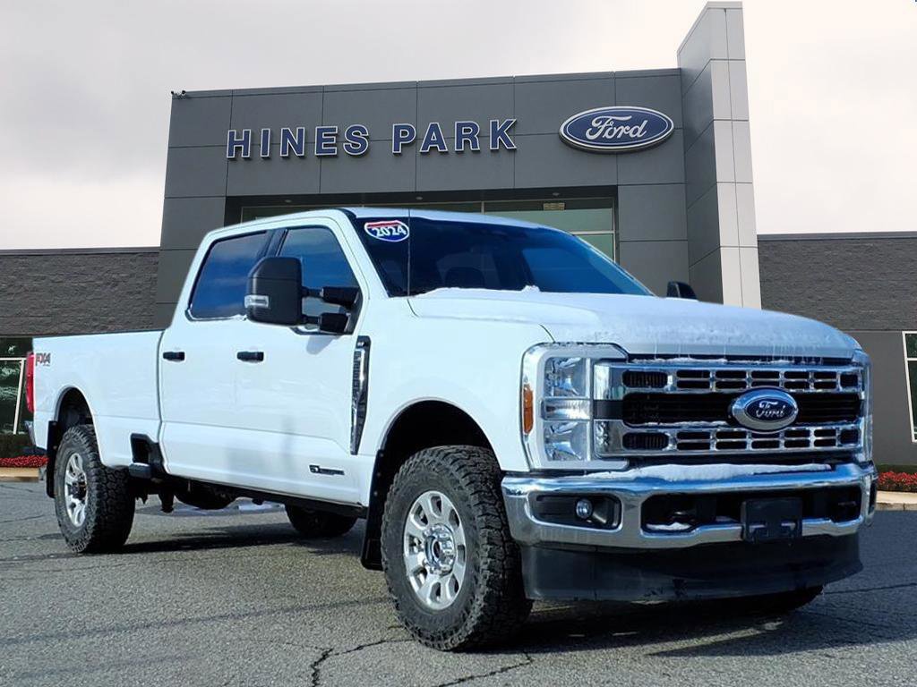 Certified 2024 Ford F350 XLT w/ FX4 Off-Road Package AWD/4WD image 6