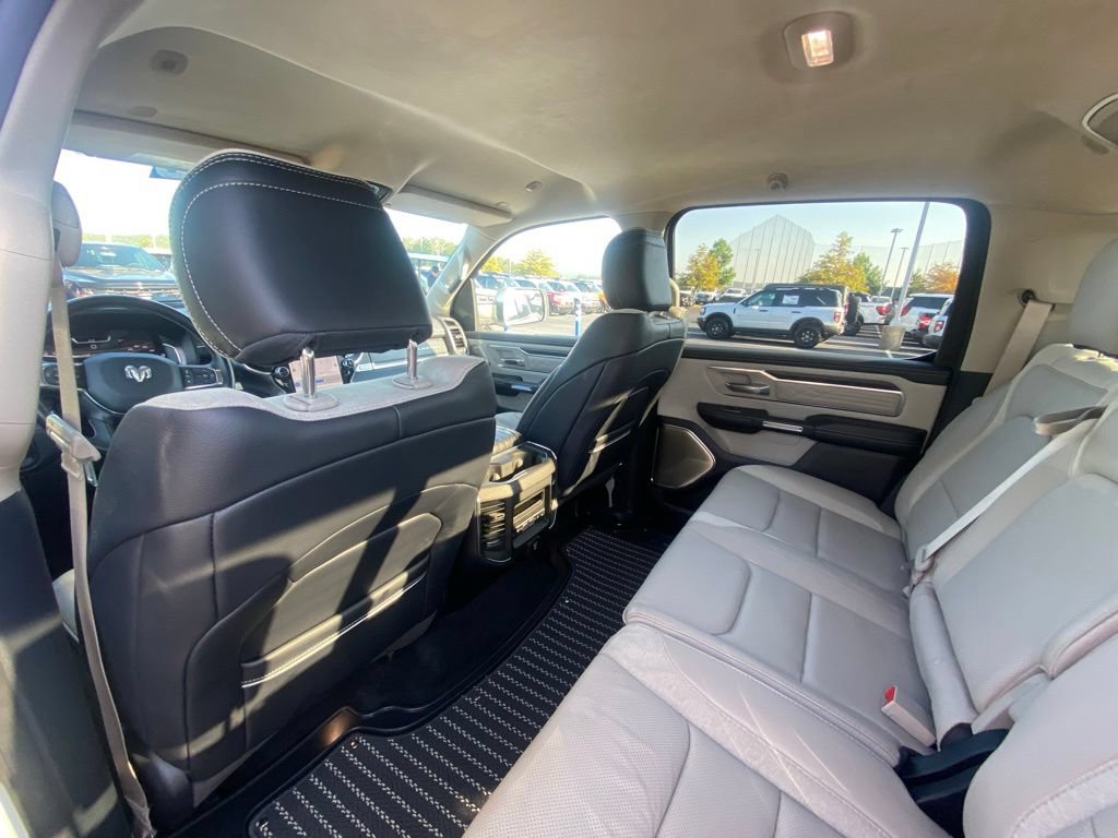 Used 2024 RAM 1500 Limited AWD/4WD image 22