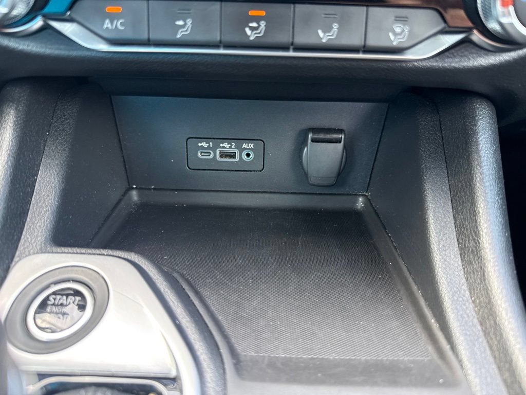 Used 2023 Nissan Sentra SV FWD image 25