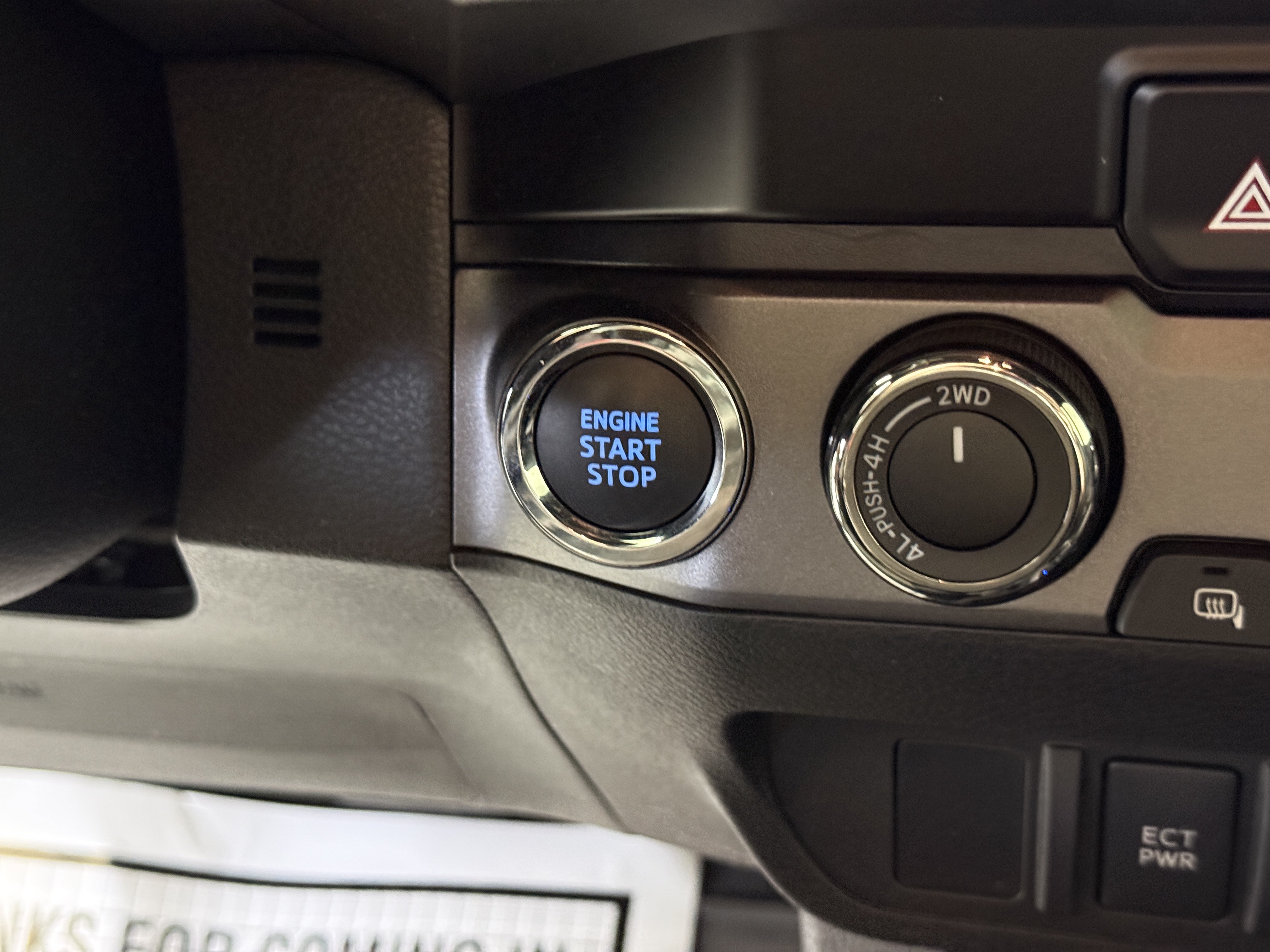 Used 2022 Toyota Tacoma TRD Sport AWD/4WD image 24