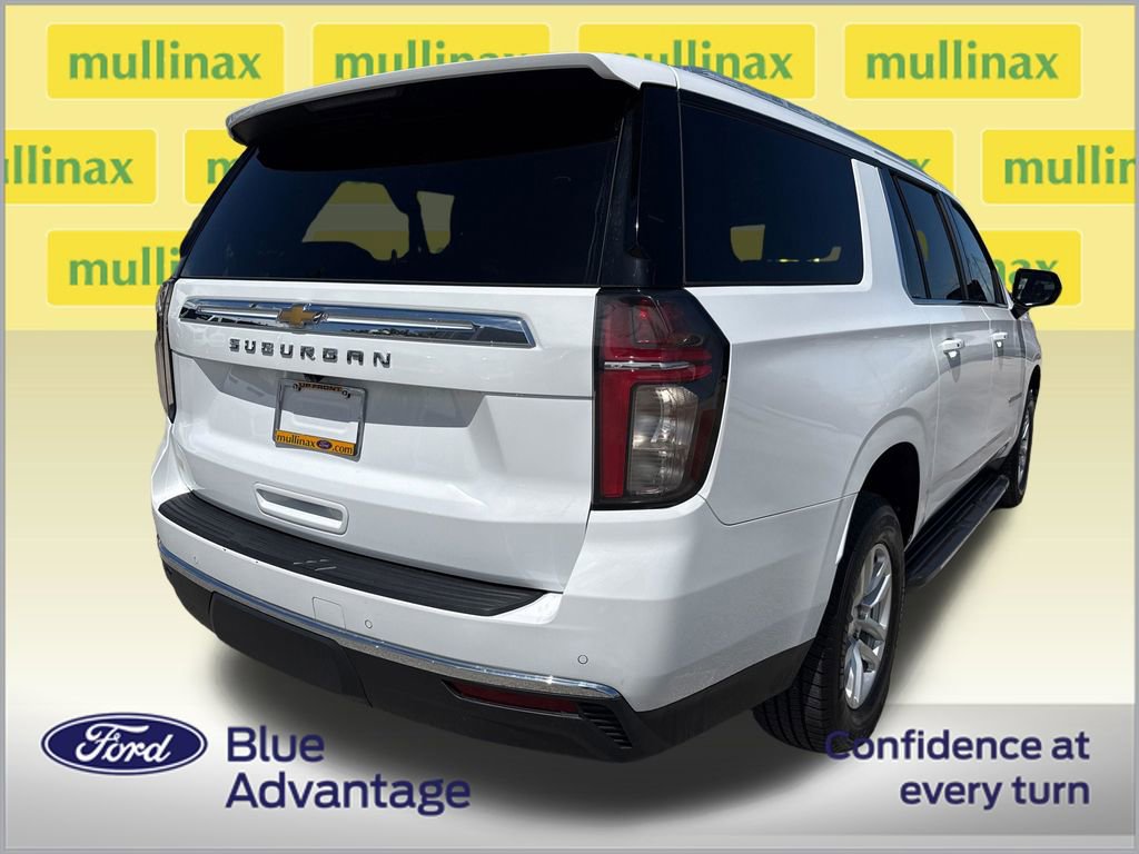 Used 2021 Chevrolet Suburban LS RWD image 4