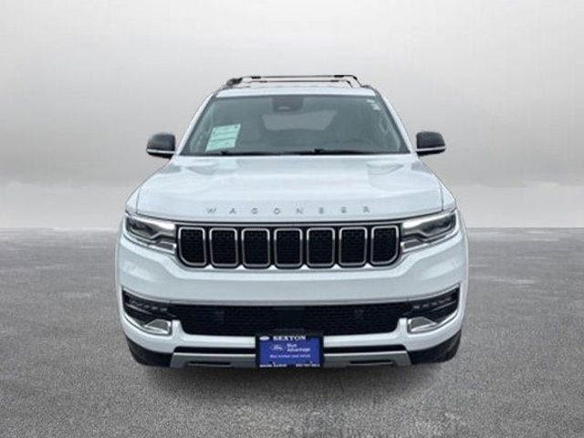 Used 2024 Jeep Wagoneer Series II w/ Flexible Seating Group AWD/4WD image 4