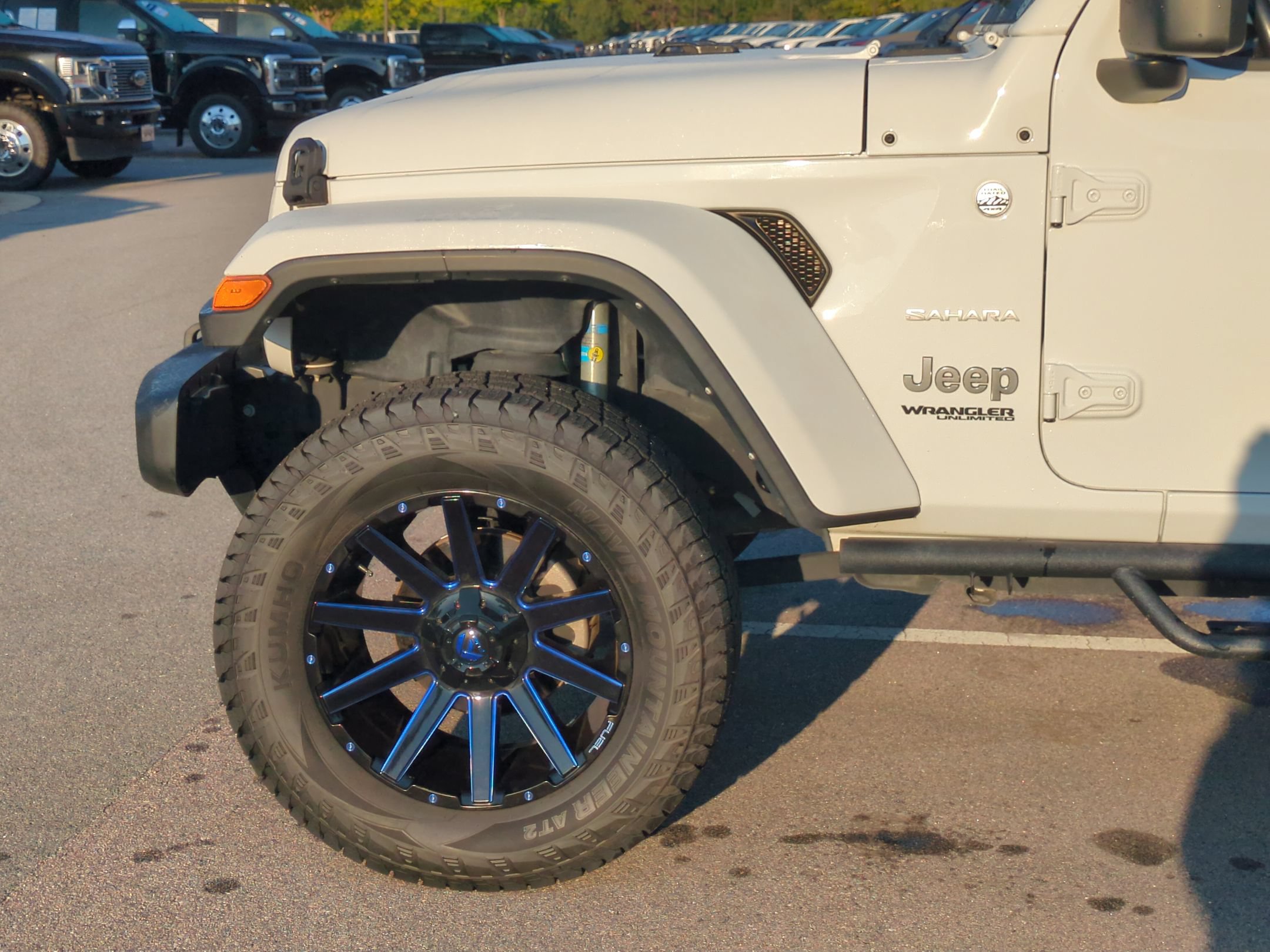 Used 2021 Jeep Wrangler Unlimited Sahara AWD/4WD image 11