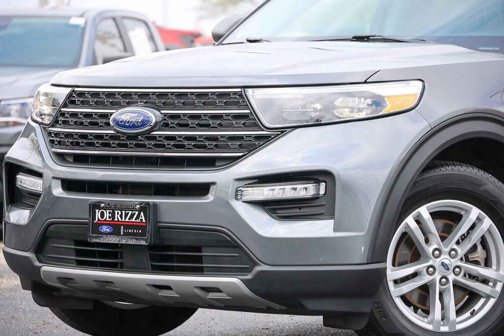 Certified 2023 Ford Explorer XLT w/ Equipment Group 202A image 28
