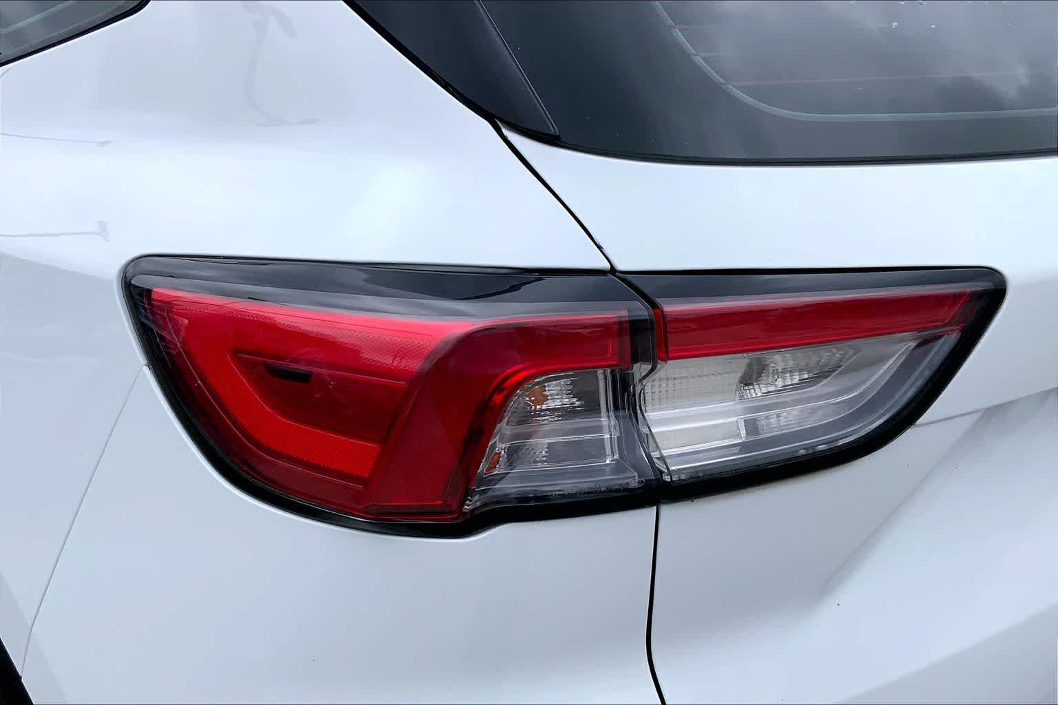 Certified 2020 Ford Escape S FWD image 25