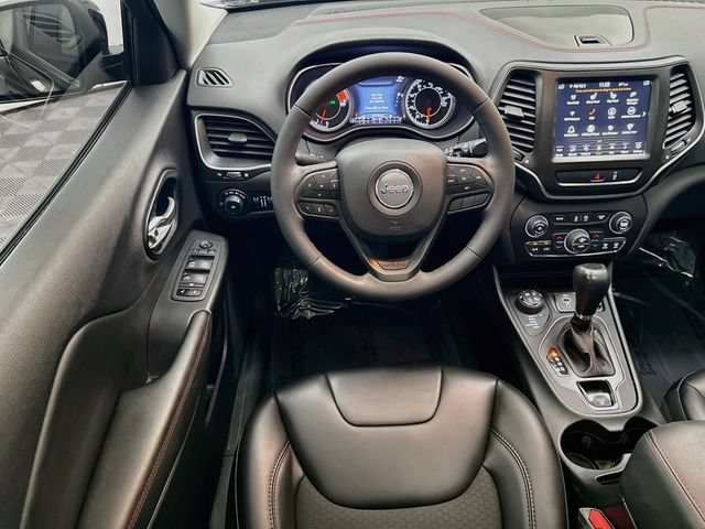 Used 2022 Jeep Cherokee Trailhawk w/ Sun, Sound & Nav Group AWD/4WD image 23
