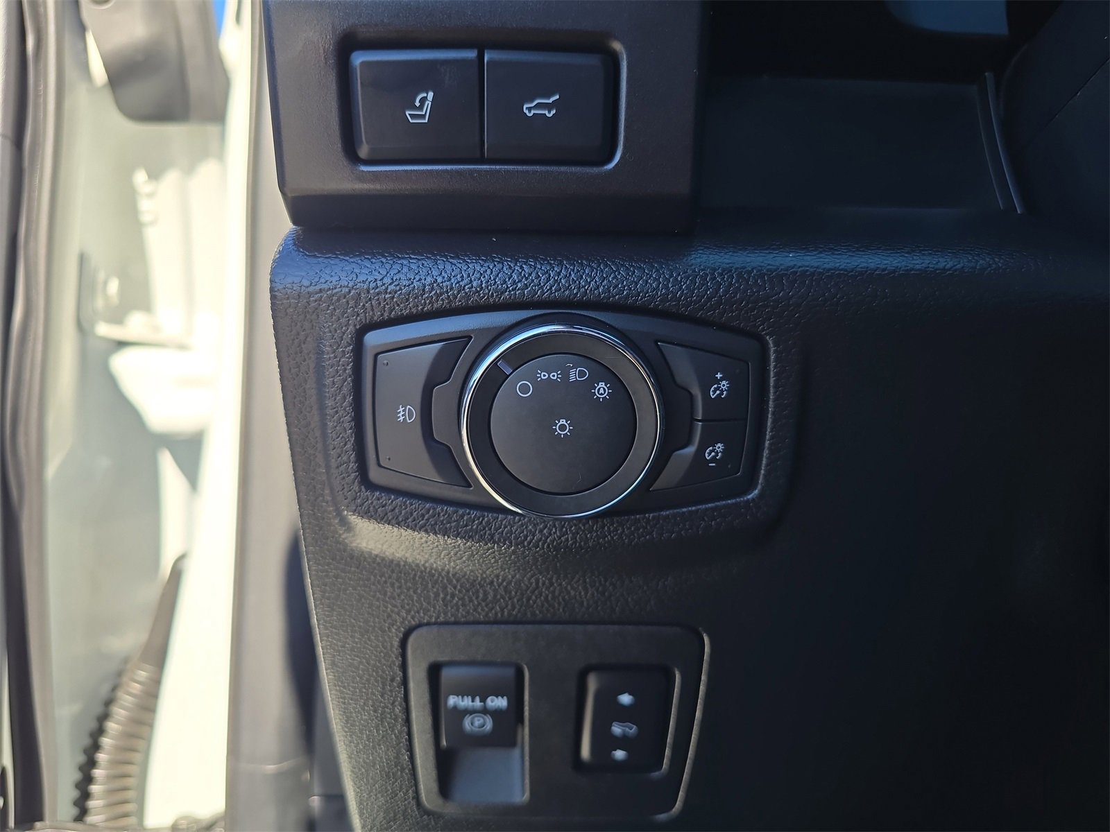 Certified 2021 Ford Expedition Limited image 21