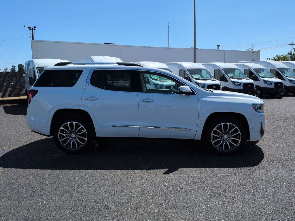 Used 2023 GMC Acadia Denali AWD/4WD image 6