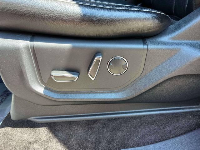 Certified 2018 Ford F150 Lariat w/ Equipment Group 501A Mid AWD/4WD image 29
