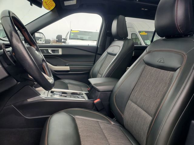 Certified 2022 Ford Explorer Timberline image 5