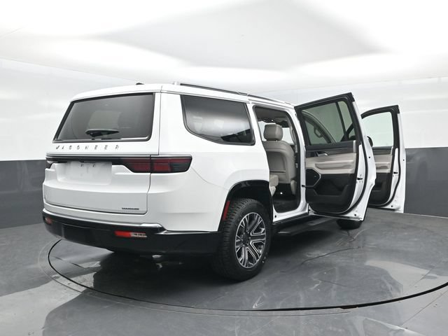 Used 2024 Jeep Wagoneer Series II AWD/4WD image 28