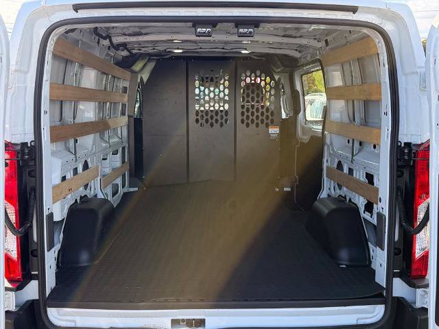 Certified 2025 Ford Transit 250 Low Roof w/ Exterior Upgrade Package RWD image 19