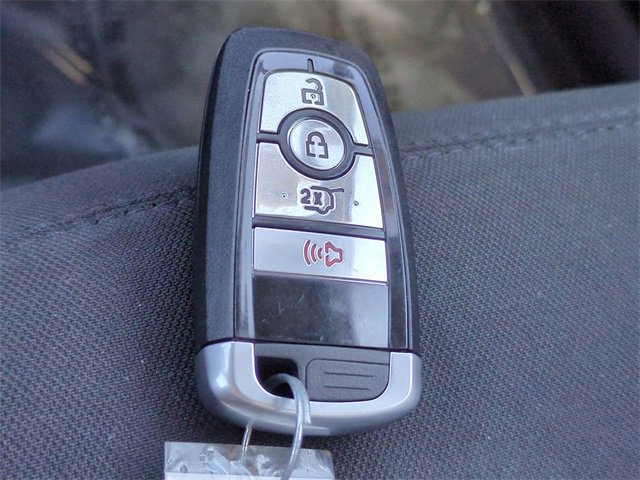 Certified 2022 Ford Explorer XLT image 28