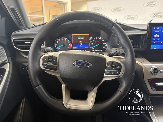 Certified 2024 Ford Explorer XLT w/ Equipment Group 202A AWD/4WD image 18