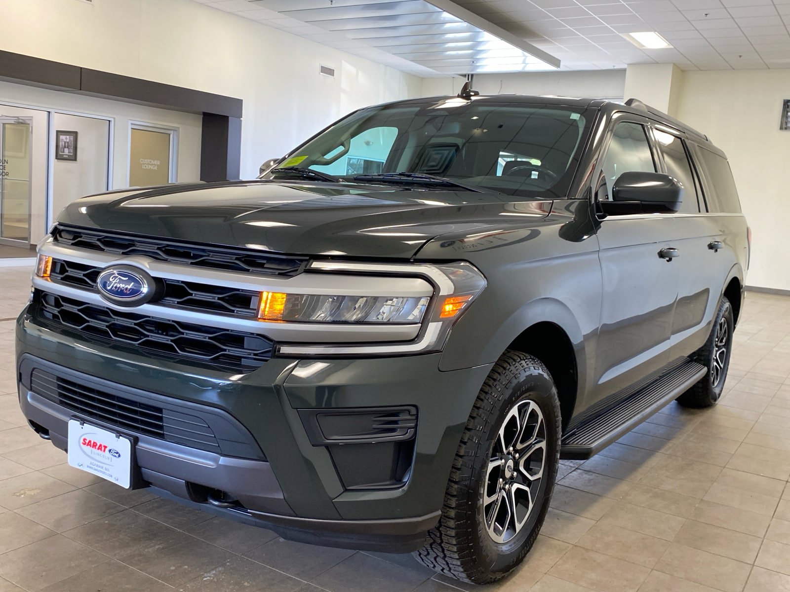 Certified 2023 Ford Expedition Max XLT AWD/4WD image 4