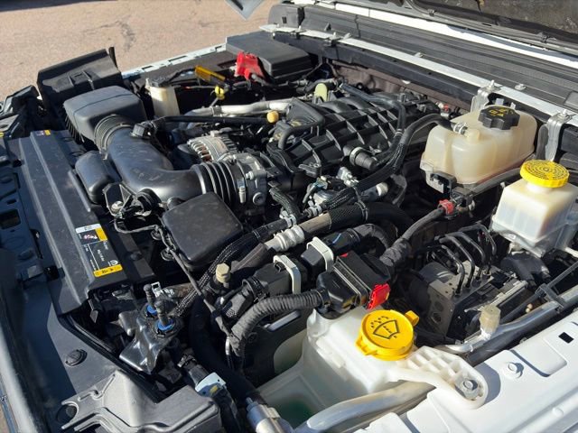 Used 2023 Jeep Gladiator Willys image 10