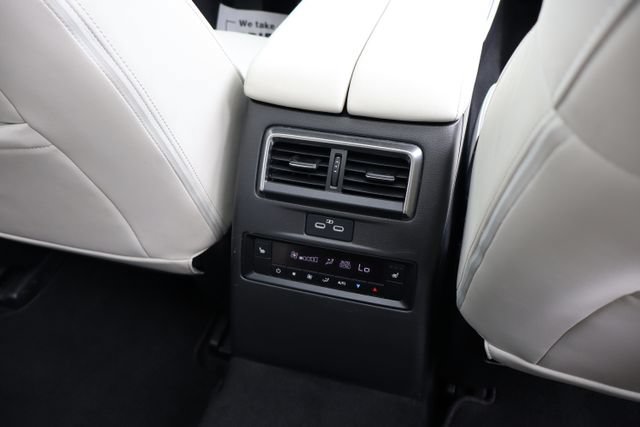 Used 2024 MAZDA CX-90 3.3 Turbo w/ Premium Plus Pkg AWD/4WD image 37