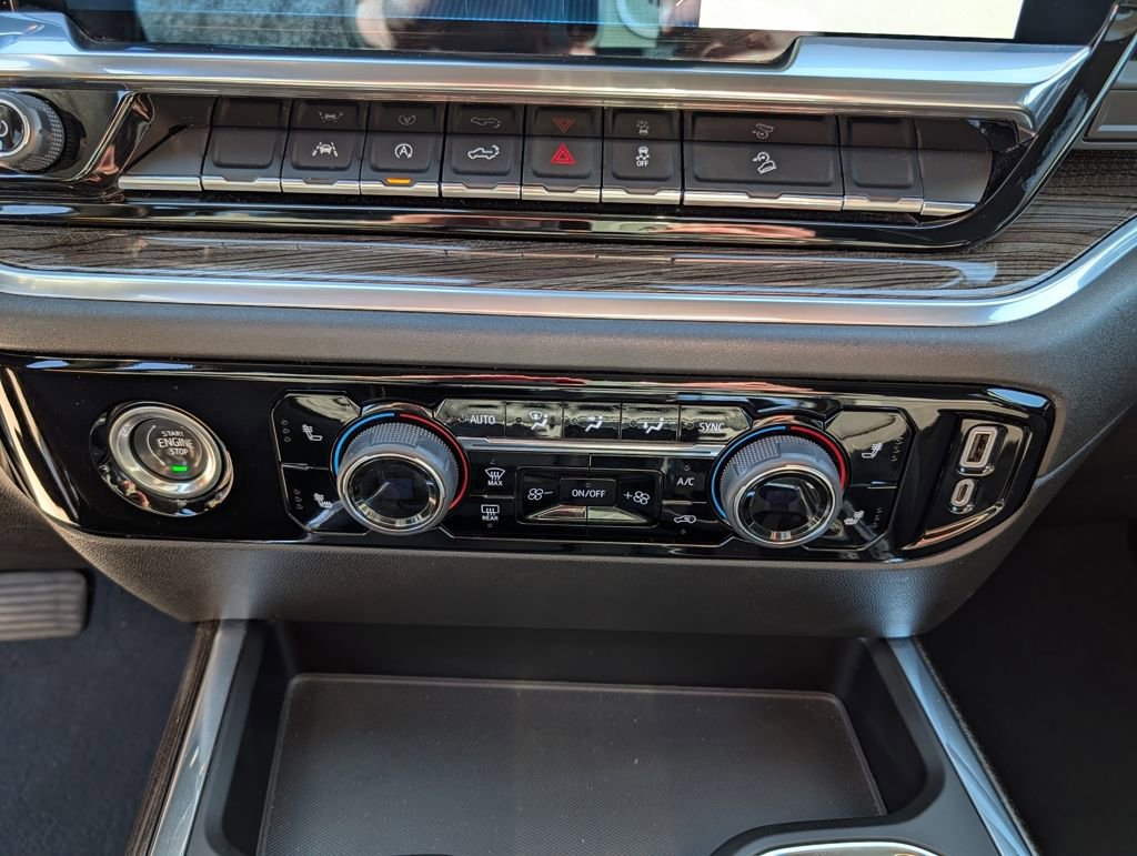 Used 2022 Chevrolet Silverado 1500 RST image 14